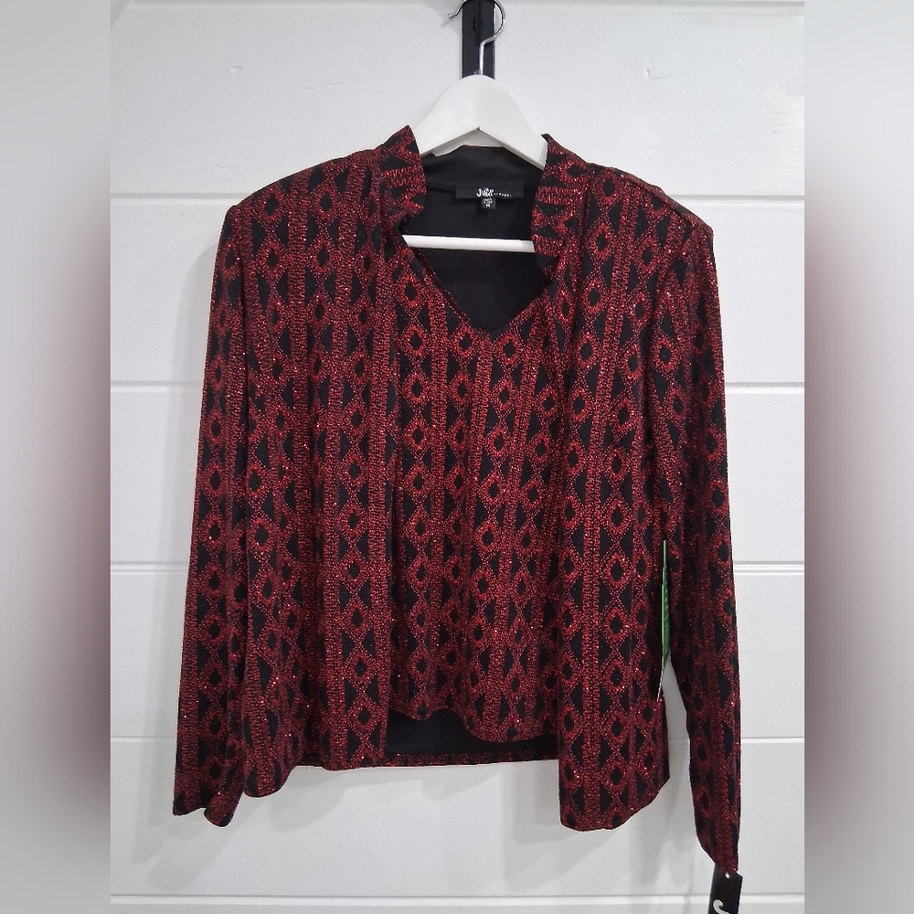 NWT Jump Red and Black 2-Piece Jacket and Sleeveless Top